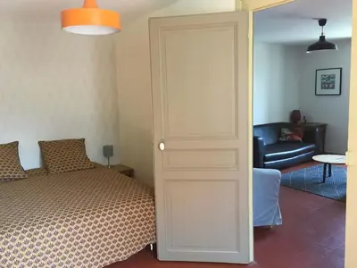 Coin salon dans l'établissement 2 gîtes mitoyens - 10 personnes - Jardin - Centre Saint Aignan