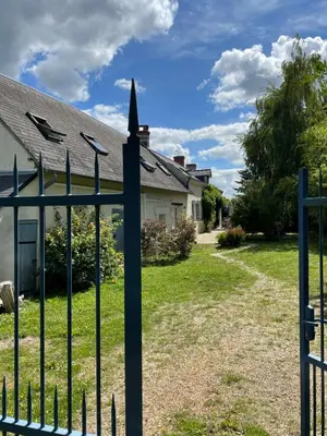 Jardin de l'établissement Chambres d hôtes avec Piscine et Spa La Folière Saumur