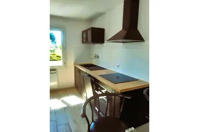Cuisine ou kitchenette dans l'établissement le Gîte de Cigogne