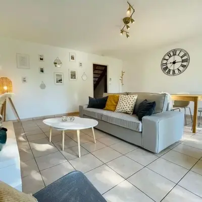 Beautiful renovated house in a residential area