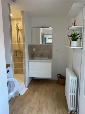 Salle de bains dans l'établissement Le clos jasmin - quartier historique de Montlouis