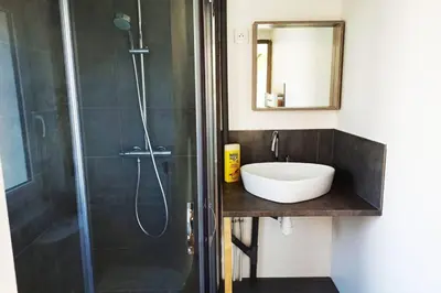 Salle de bains dans l'établissement Petite maison de charme