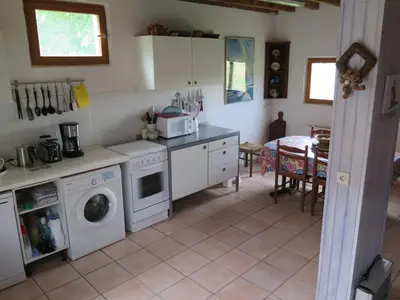Cuisine ou kitchenette dans l'établissement Les Bardinieres for Zoo Fleche