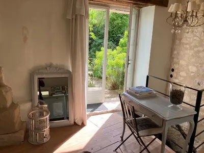 Coin salon dans l'établissement maison bohème