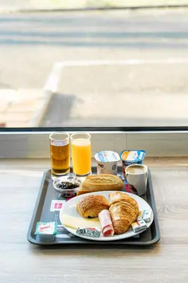 Nourriture dans l'hôtel ou à proximité
