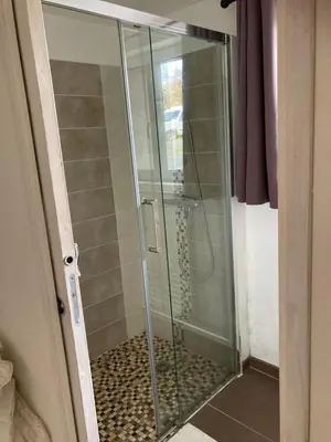 Salle de bains dans l'établissement GITE AU BIEN AITRE