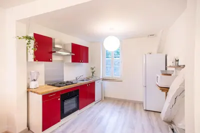 Cuisine ou kitchenette dans l'établissement L'AMASSE Échappée Amboisienne T3 avec sauna partagé