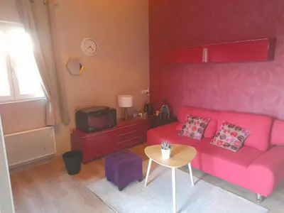 Coin salon dans l'établissement Logement Privatif à 5min du lac de Rille