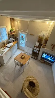 Cuisine ou kitchenette dans l'établissement Le Gîte des Rochettes, 600m à pied du Zoo de Beauval