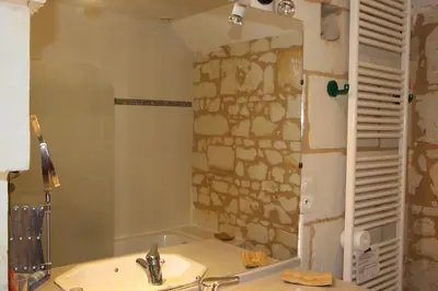 Salle de bains dans l'établissement La Cotinière