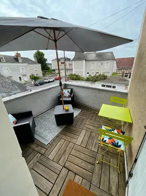 Balcon ou terrasse dans l'établissement Logement entier: Appartement avec Terrasse Quartier de la Gare