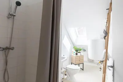 Salle de bains dans l'établissement L'appart K-shmire- Cosy et spacieux, 4 pers