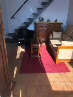 Coin salon dans l'établissement La cav ô lauriers