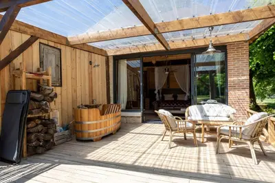 Terrasse ou espace extérieur de l'établissement Manoir de la Mazeraie lodge de luxe Loire Valley
