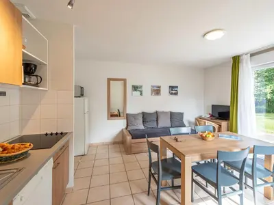 Cuisine ou kitchenette dans l'établissement Holiday Home Cottage 5 Pers- by Interhome