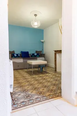 Coin salon dans l'établissement Chez Flo