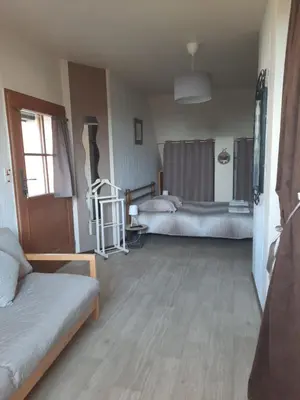 Un ou plusieurs lits dans un hébergement de l'établissement La Maison Genevier - Chambre Doréline