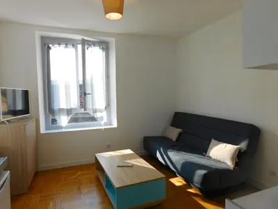 Coin salon dans l'établissement Appartement situé en centre ville de Saint Aignan
