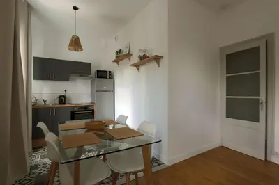 Cuisine ou kitchenette dans l'établissement The Timeless - Balzacien