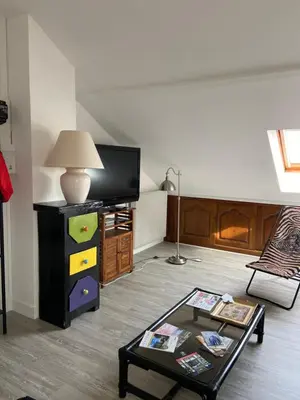 Télévision ou salle de divertissement dans l'établissement Appartement entier en résidence centre ville