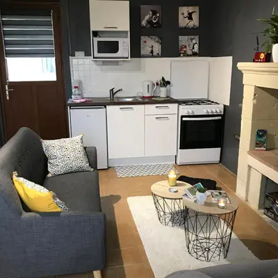 Cuisine ou kitchenette dans l'établissement Gîte Au Boom Coeur en options SPA et Repas
