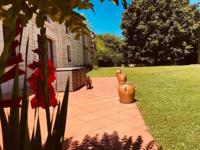 Jardin de l'établissement Gîte Au Boom Coeur en options SPA et Repas