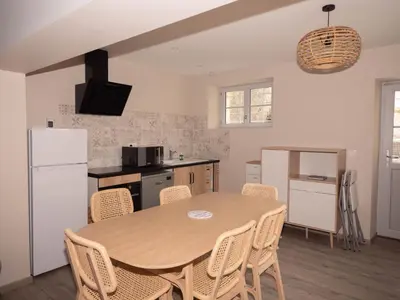 Cuisine ou kitchenette dans l'établissement Les Clématites de Saint-Aignan 8p, 7min du Zoo