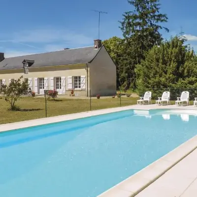 4 Bedroom Amazing Home In Bourgueil
