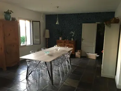 Plan de l'établissement Chambre avec balcon et salle de bains privée