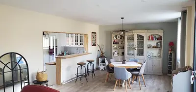 Cuisine ou kitchenette dans l'établissement Chez Stephane et Sylvie
