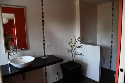 Salle de bains dans l'établissement La Californie