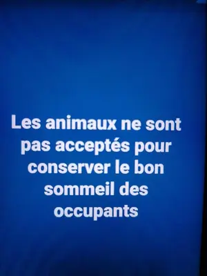 Plan de l'établissement Chambre parquet flottant chez l'habitant