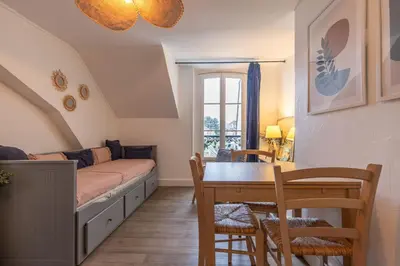 Un ou plusieurs lits dans un hébergement de l'établissement ☆ Sur les toits de Blois ☆ T2 avec vue Château