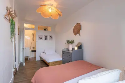 Un ou plusieurs lits dans un hébergement de l'établissement ☆ Sur les toits de Blois ☆ T2 avec vue Château