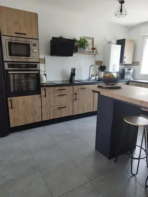 Cuisine ou kitchenette dans l'établissement Chambre chez particulier proche circuit 24h