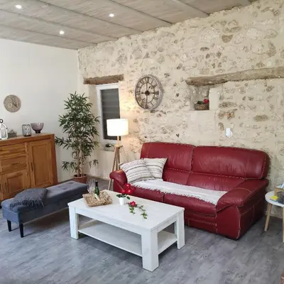 Coin salon dans l'établissement Détente au bord du Loir - Gîte 1