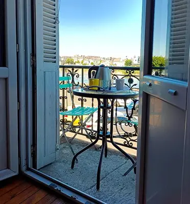 Balcon ou terrasse dans l'établissement Balcon sur Loire local vélo