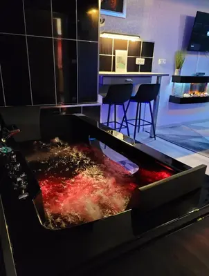 Plan de l'établissement Secret Love Jacuzzi ou Midnight Spa