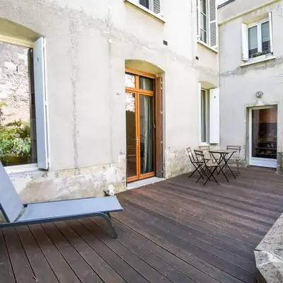 In the heart of silence - Nice house