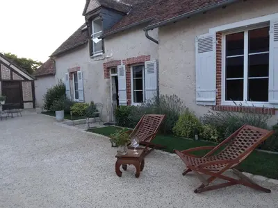 Jardin de l'établissement Agréables chambres d'hôtes dans maison XVIIIe