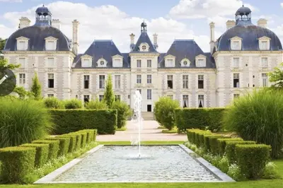 Jardin de l'établissement Les capucines proche Beauval & châteaux