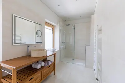 Salle de bains dans l'établissement Villa Misano
