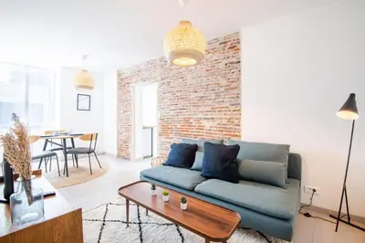 Coin salon dans l'établissement Parenthèse lumineuse au cœur d’Amboise