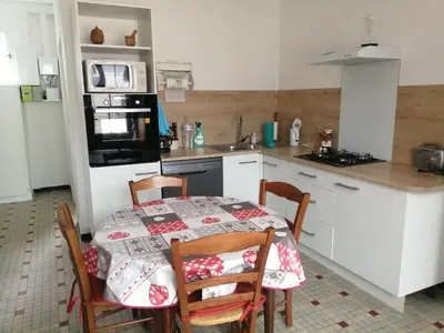 Cuisine ou kitchenette dans l'établissement Gîte de la Casse