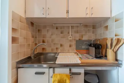 Cuisine ou kitchenette dans l'établissement Le Merel