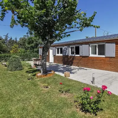 Awesome Home In Saint Ouen Les Vignes