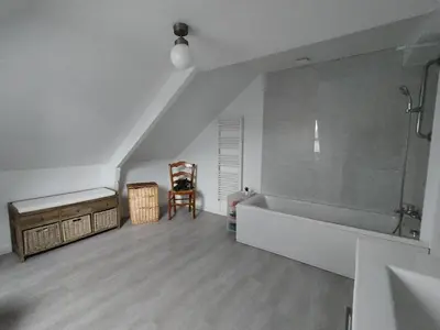 Salle de bains dans l'établissement La maison de Séphora à 2 km du Zoo de Beauval