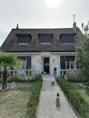 Animal ou animaux domestique(s) séjournant avec des clients dans l'établissement Maison proche circuit 24h du mans