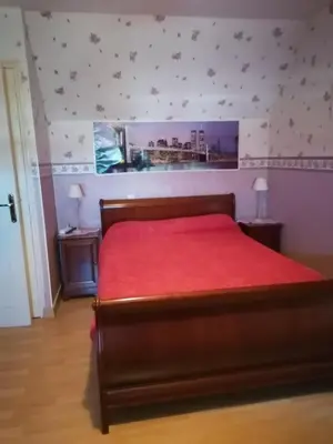 Un ou plusieurs lits dans un hébergement de l'établissement Maison proche circuit 24h du mans