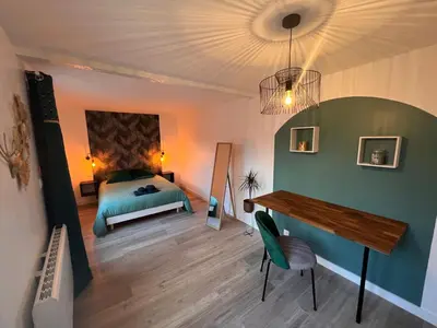 Un ou plusieurs lits dans un hébergement de l'établissement YellowHouse - CosyHouseByJanna